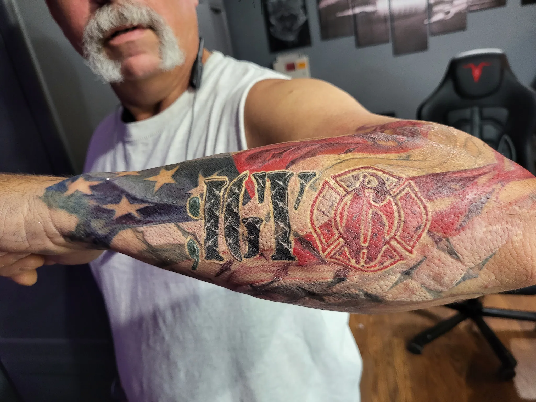 098-US Flag with _IGY SIX_ Lettering Tattoo – Daniel Collins – Premium Tattoo Artistry