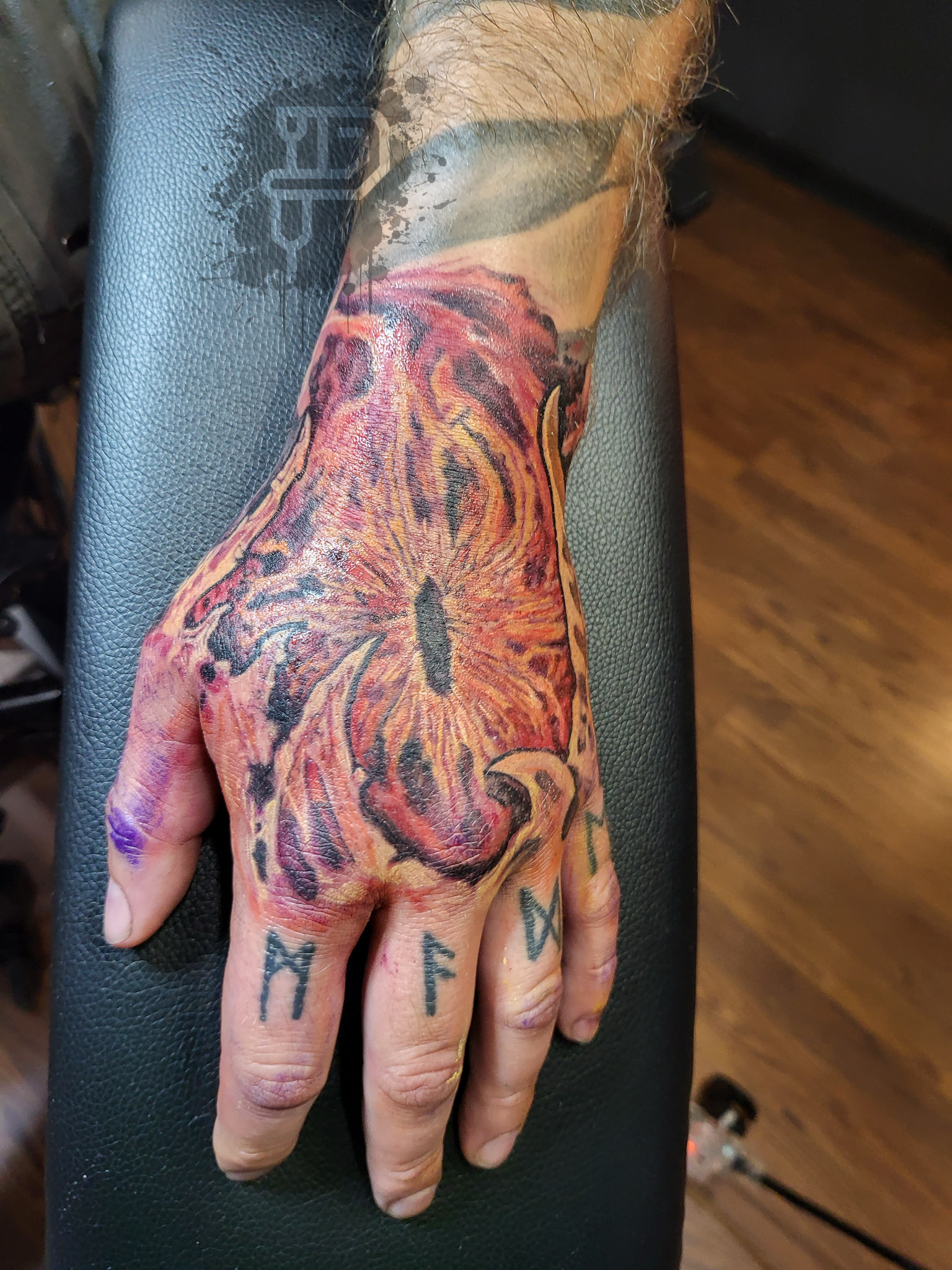 100_eye_of_sauron_custom_background_left_hand_daniel_aaron_collins_premium_tattoo_artistry